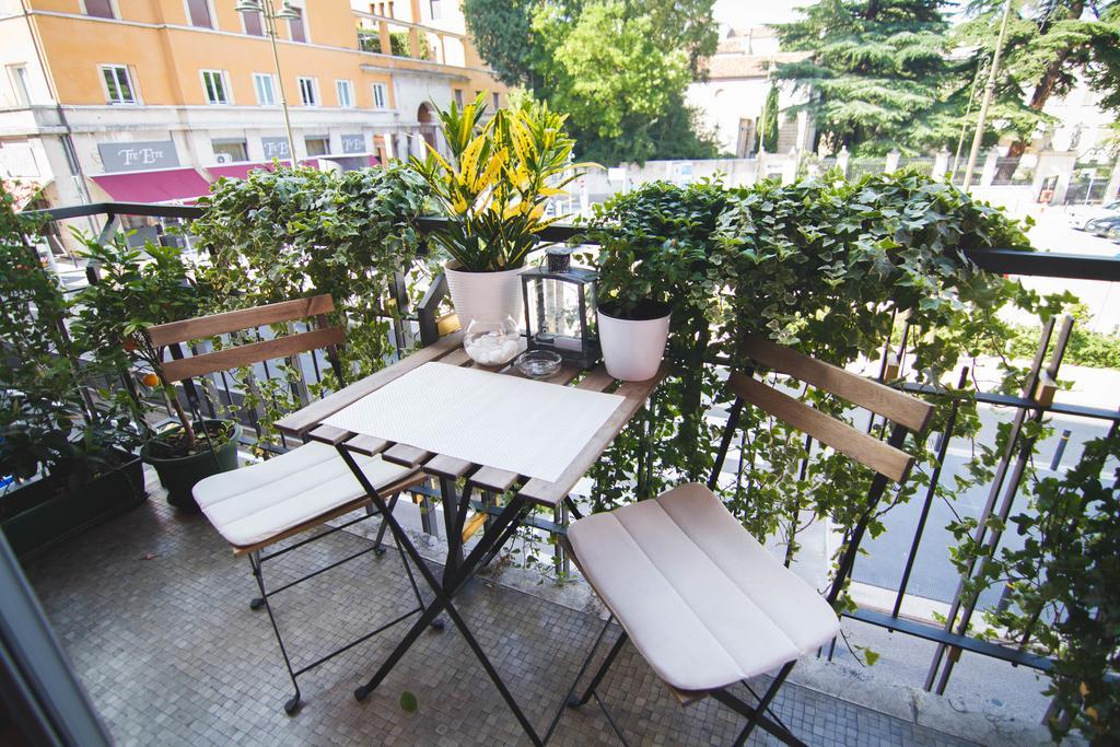 B&B Happiness - City Center Verona Exterior foto